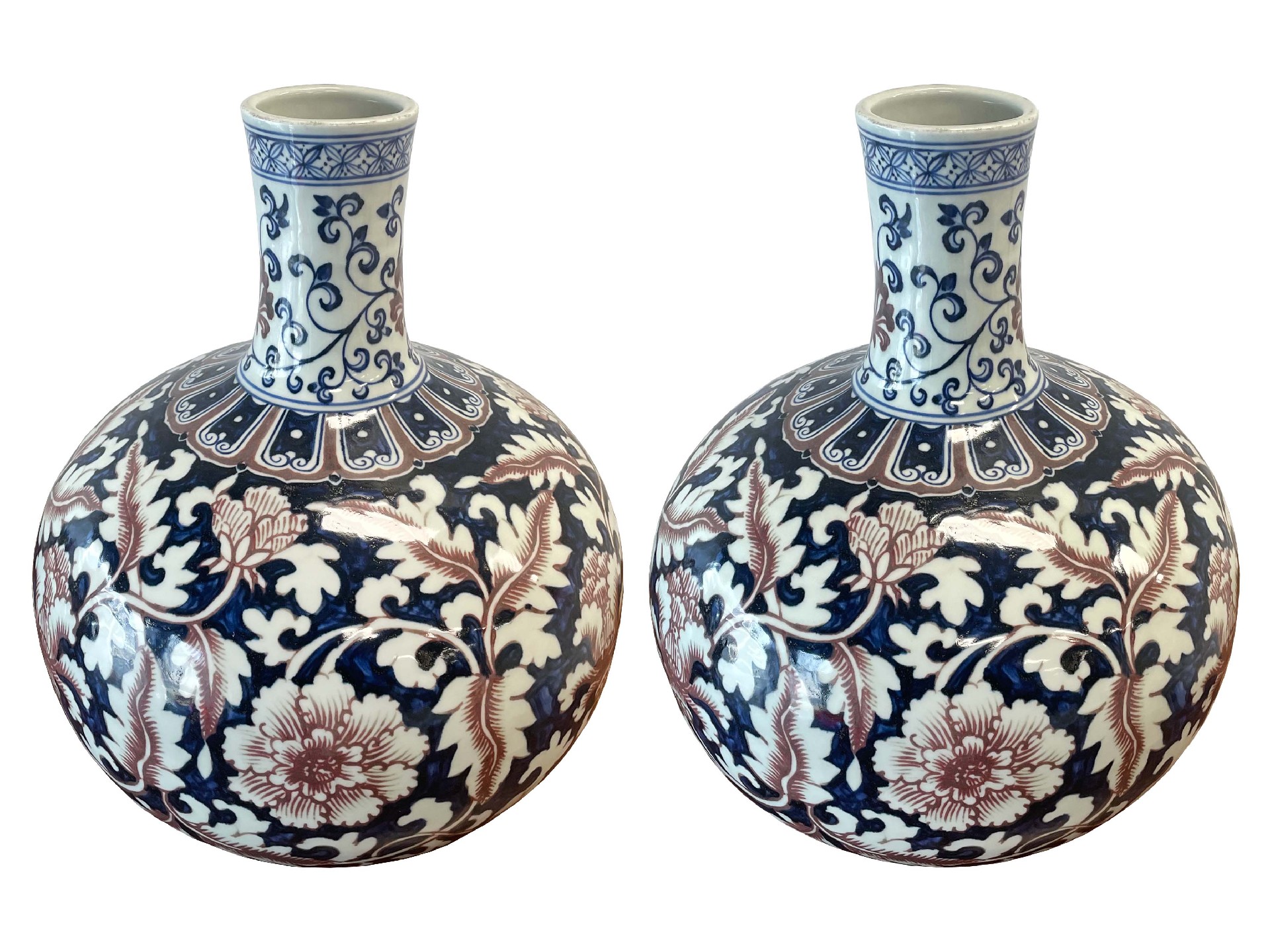 宣德青花釉里红缠枝花卉纹天球瓶一对2.jpg